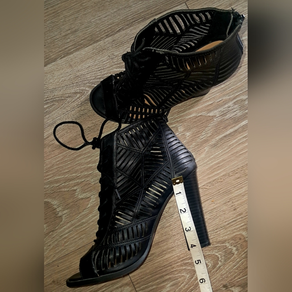 Mix No. 6 Size 8 Womens Black Strappy Heeled Boots - Picture 5 of 12